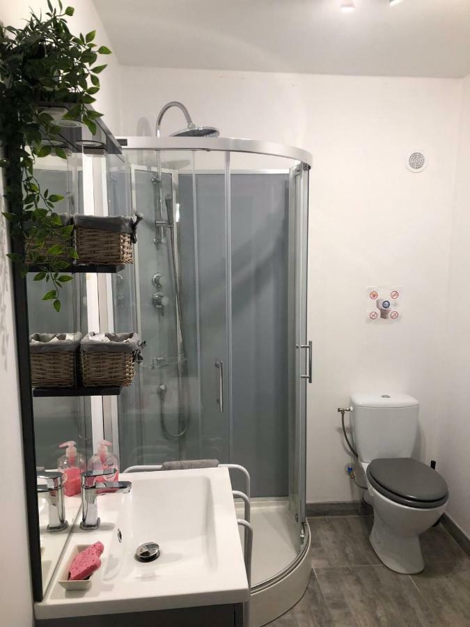 La Guinguette Cevenole Apartment เลอวีก็อง ภายนอก รูปภาพ